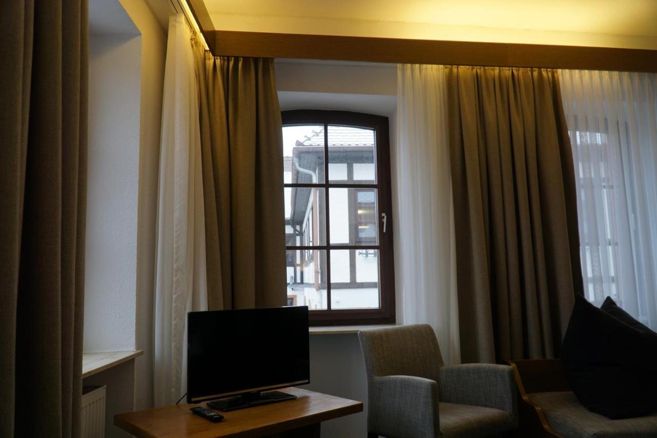 Hotel Zum Goldenen Ochsen Maikammer Exteriér fotografie