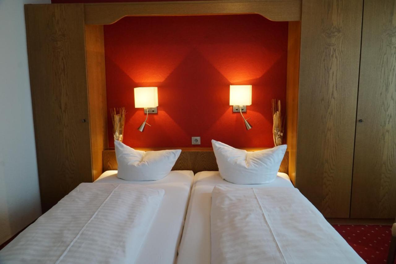 Hotel Zum Goldenen Ochsen Maikammer Exteriér fotografie